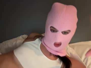 Cam for blushbandits