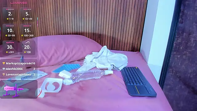 Stripchat Sex Cam for violett_collins_