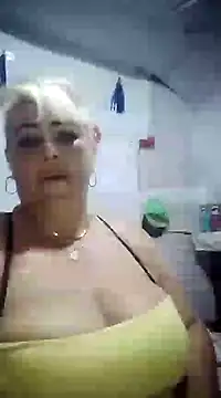 Stripchat Sex Cam for BonniAdams
