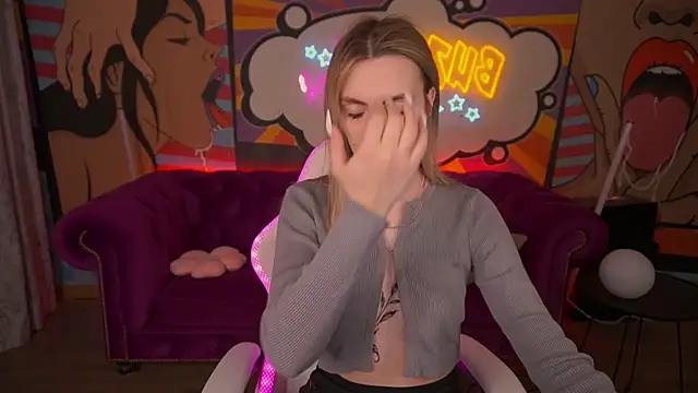 Stripchat Sex Cam for ChloeBrightt