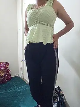Stripchat Sex Cam for KIARA_SEXY