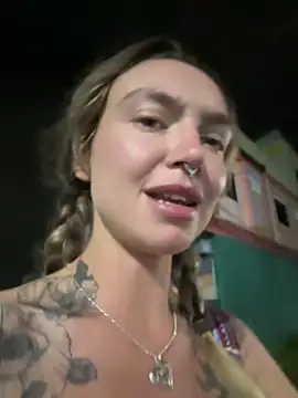 Stripchat Sex Cam for Miss_Elfie