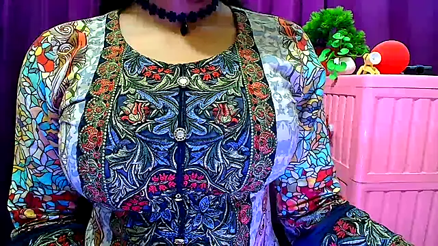 Stripchat Sex Cam for Kashish_11