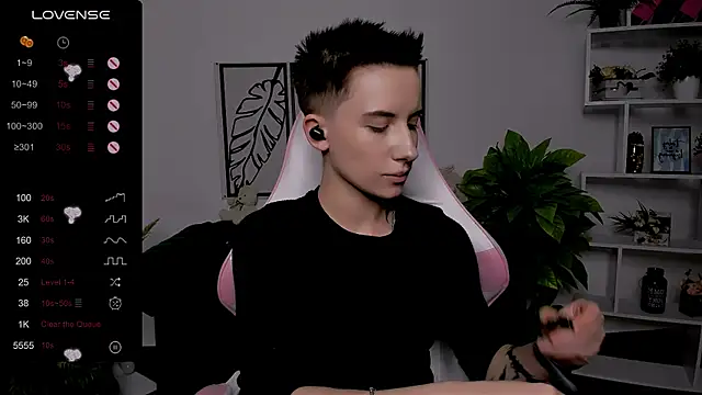 Stripchat Sex Cam for _Rein_ramm