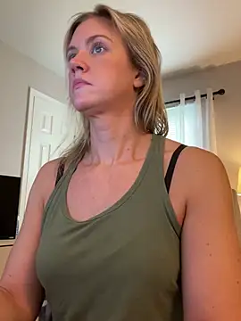 Stripchat Sex Cam for Kay_Cakes