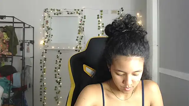 Stripchat Sex Cam for ley_blus10